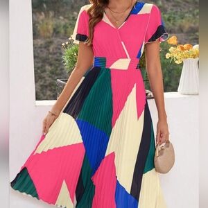 Multicolor Ruffle Sleeves Pleated Hem Waist Defined V-Neck Dress Large